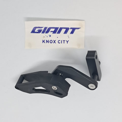 Giant MY23+ Revolt X Adv Chain Guide