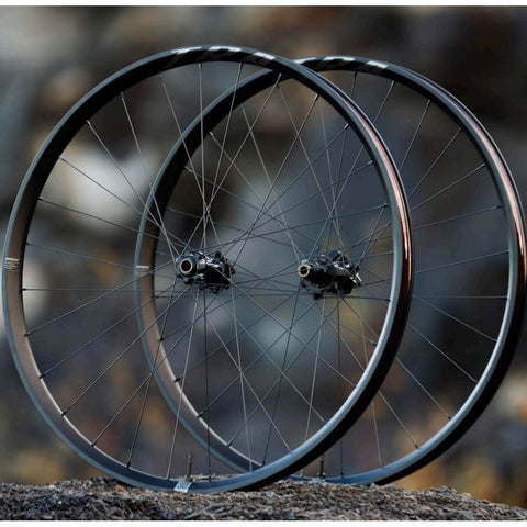 Giant TRA Carbon Wheel System